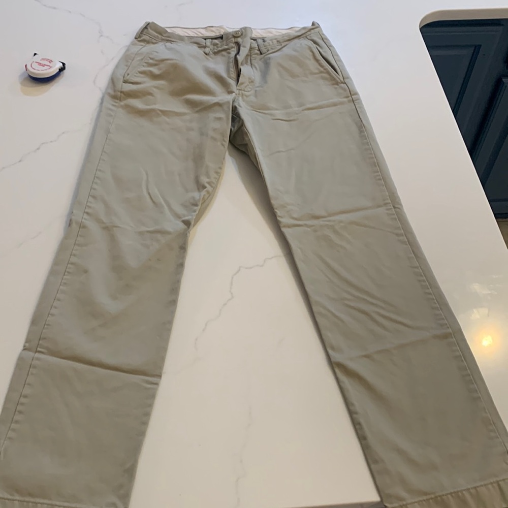 J Crew mens 31x32 broken in chino khaki colored
